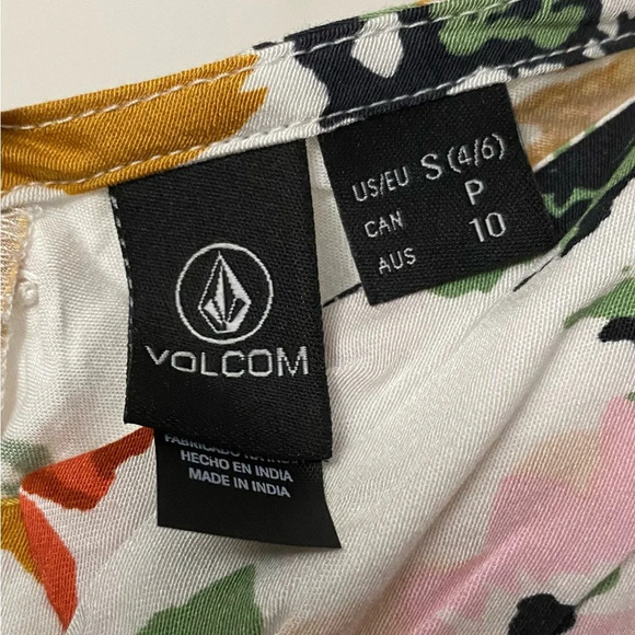 NWT Volcom Surfbird Dress Size Small - Picture 8 of 12